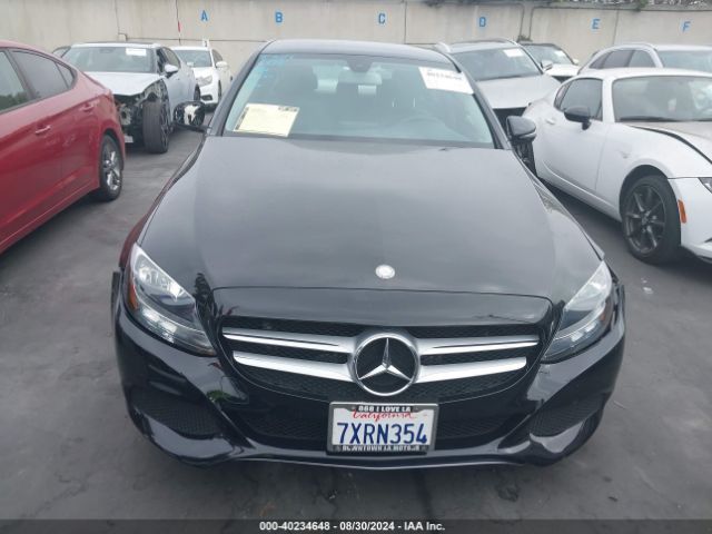 55SWF4JB0HU215390 Mercedes-Benz C 300 Luxury/sport