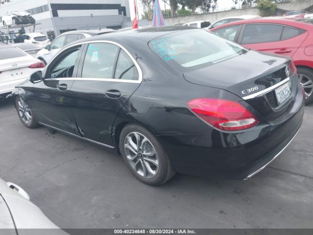 55SWF4JB0HU215390 Mercedes-Benz C 300 Luxury/sport
