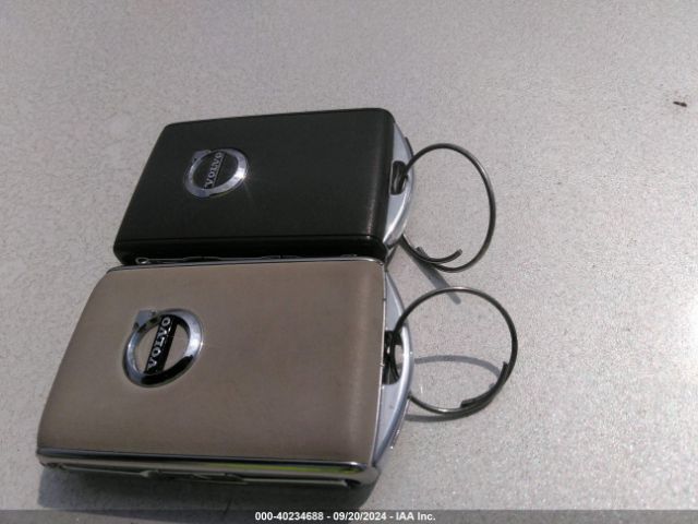 LYV102RKXJB069321 Volvo Xc60 T5 Momentum