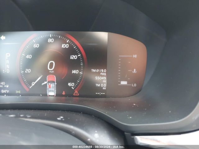 LYV102RKXJB069321 Volvo Xc60 T5 Momentum
