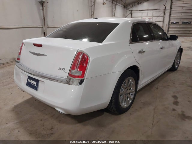 2C3CCAEG8EH380907 Chrysler 300C