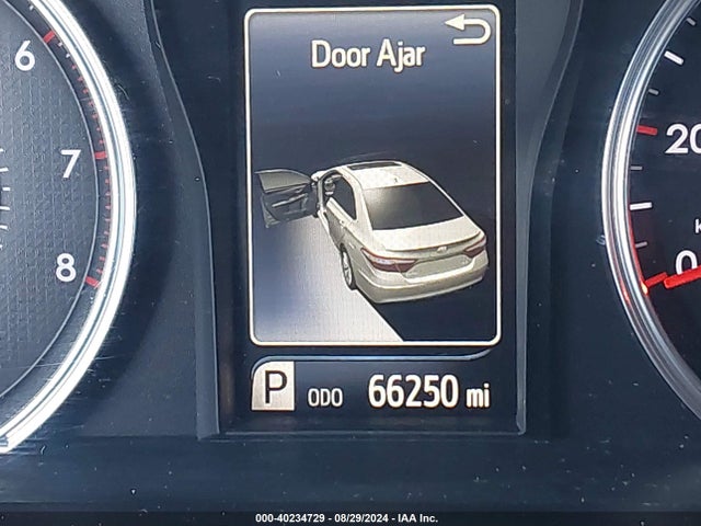 Toyota CAMRY SE 2015 4T1BF1FKXFU945525 Image 16