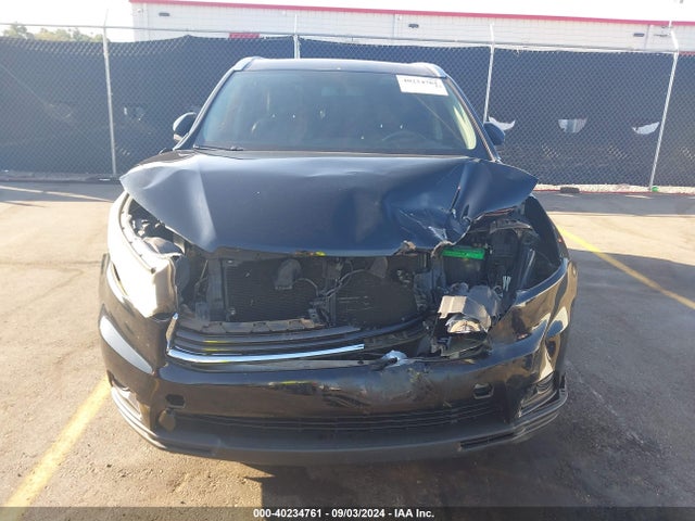 Toyota Highlander Xle V6 2015 5TDKKRFH2FS069685 Image 12