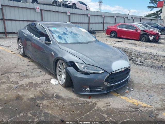 2013 TESLA MODEL S 5YJSA1DP6DFP26049 Photo 0