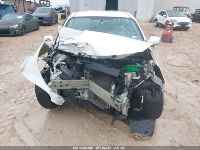3N1CN7AP4GL884107 Nissan Versa 1.6 S+