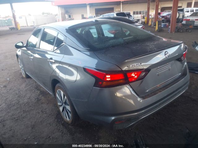 1N4BL4DW2NN396230 Nissan Altima Sv Intelligent Awd