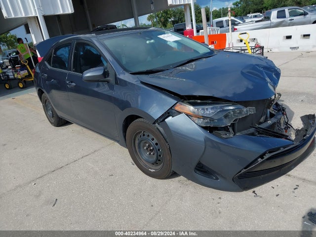Toyota COROLLA LE 2017 2T1BURHE6HC960751 main image