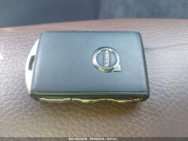 LYV102RK8JB122615 Volvo Xc60 T5 Momentum