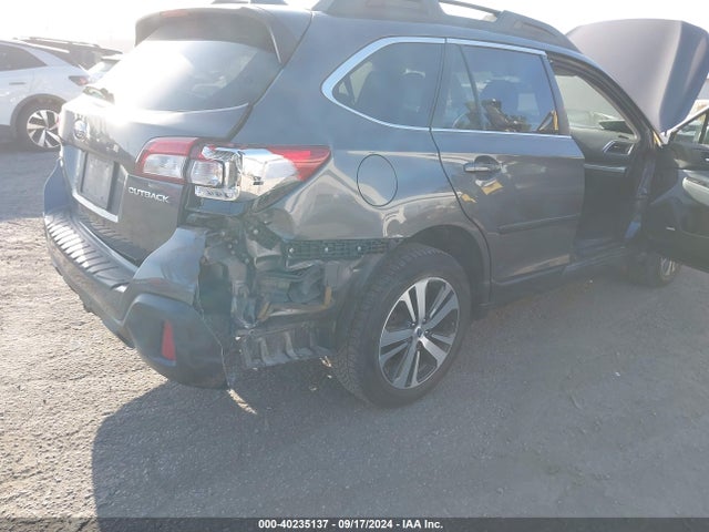 Subaru Outback 2.5i Limited 2018 4S4BSANC8J3347888 Image 17