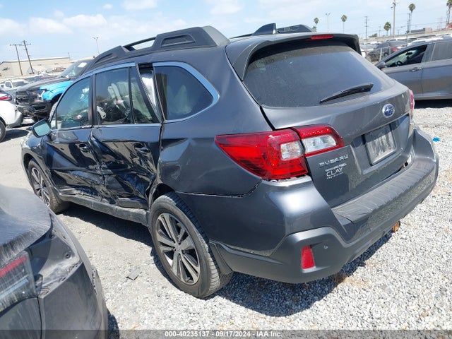 Subaru Outback 2.5i Limited 2018 4S4BSANC8J3347888 Image 3