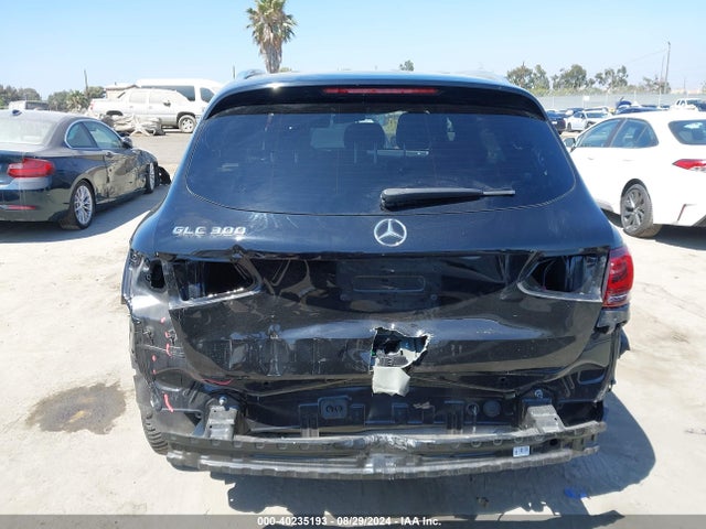 W1N0G8DB3MF869693 Mercedes-Benz Glc 300 Suv