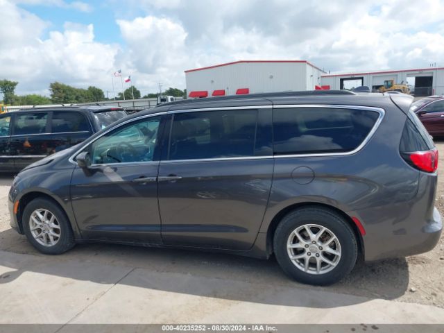2C4RC1DG8LR182052 Chrysler Voyager Lxi