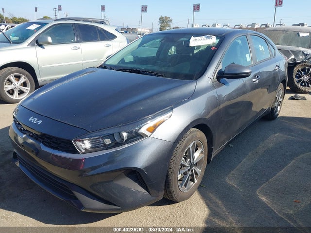 KIA Forte Lxs 2022 3KPF24AD7NE454886 Image 2
