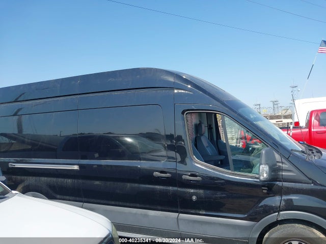 Ford Transit-250 2018 1FTYR3XV0JKB09074 Image 13