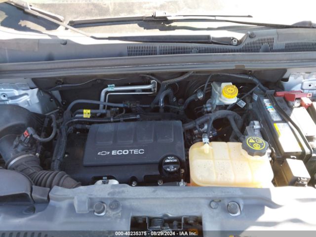 3GNCJLSB2FL256332 Chevrolet Trax Lt