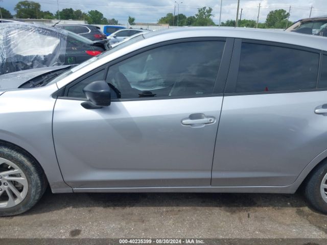 JF1GUABC4R8278680 Subaru Impreza Base 5-door