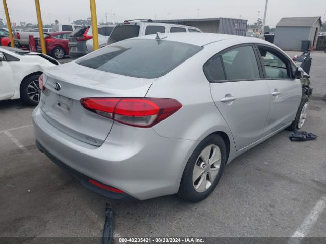 3KPFL4A76HE015755 KIA FORTE LX