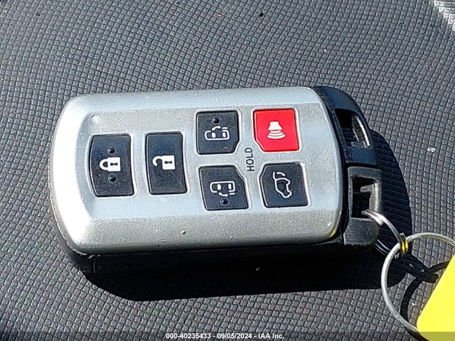 Toyota Sienna Xle 8 Passenger 2015 5TDYK3DC0FS545513 Image 11