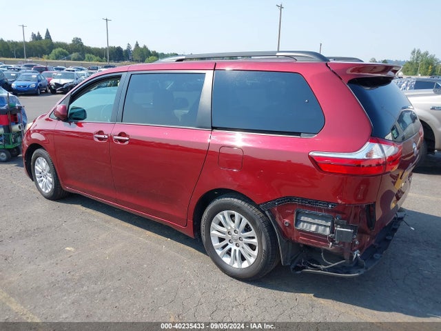 Toyota Sienna Xle 8 Passenger 2015 5TDYK3DC0FS545513 Image 3