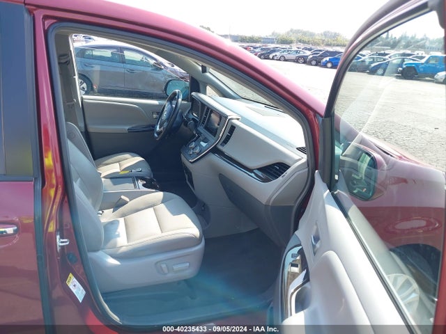 Toyota Sienna Xle 8 Passenger 2015 5TDYK3DC0FS545513 Image 5