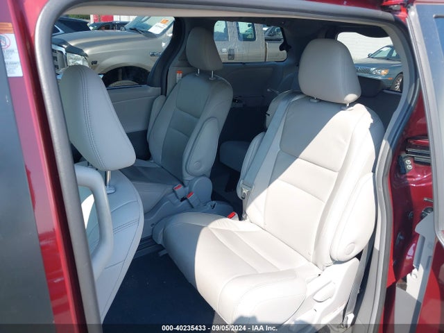 Toyota Sienna Xle 8 Passenger 2015 5TDYK3DC0FS545513 Image 8