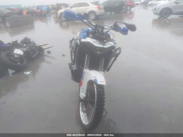 2022 APRILIA TUAREG ZD4XBUA0XNS000795 Photo 4