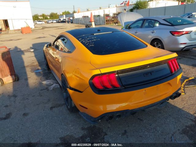 1FA6P8CF9J5175667 Ford Mustang Gt Premium