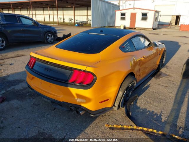 1FA6P8CF9J5175667 Ford Mustang Gt Premium