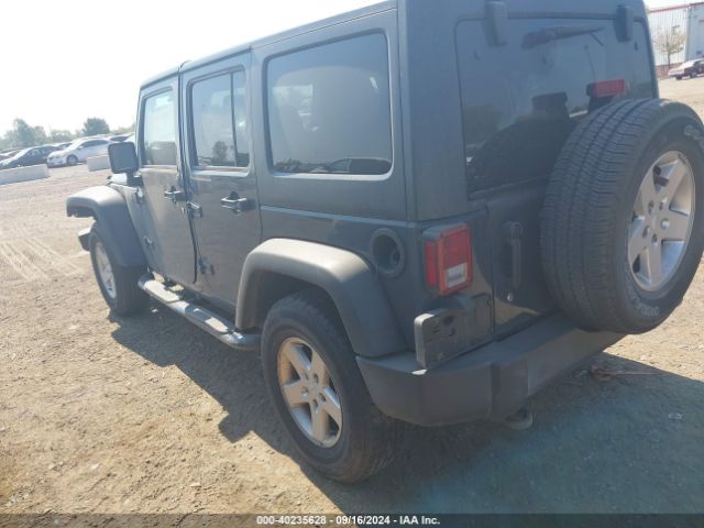 1C4BJWDG3GL338002 Jeep Wrangler Unlimited Sport