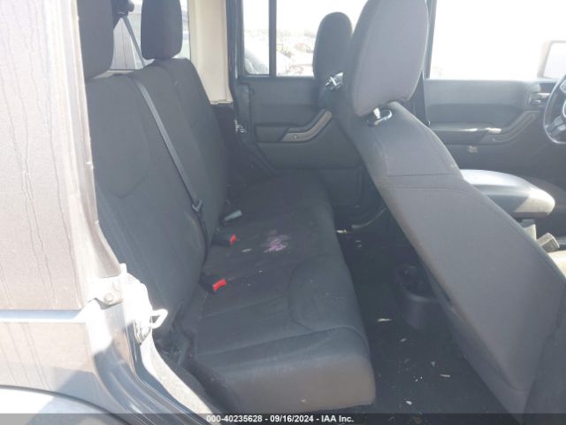 1C4BJWDG3GL338002 Jeep Wrangler Unlimited Sport