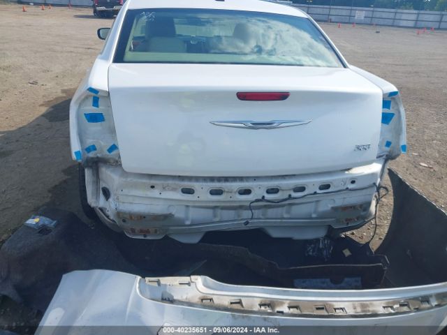 2C3CCAAG6EH328729 Chrysler 300
