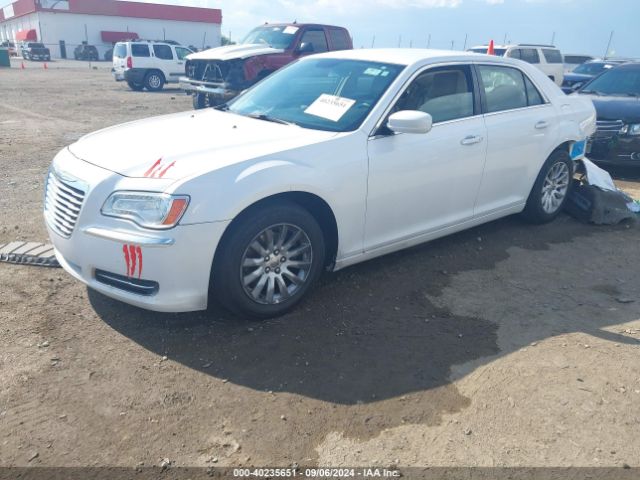 2C3CCAAG6EH328729 Chrysler 300