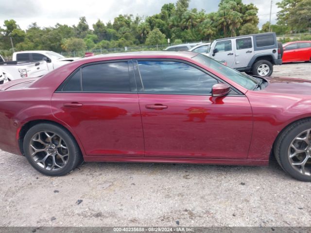2C3CCABT3JH137422 Chrysler 300 300s