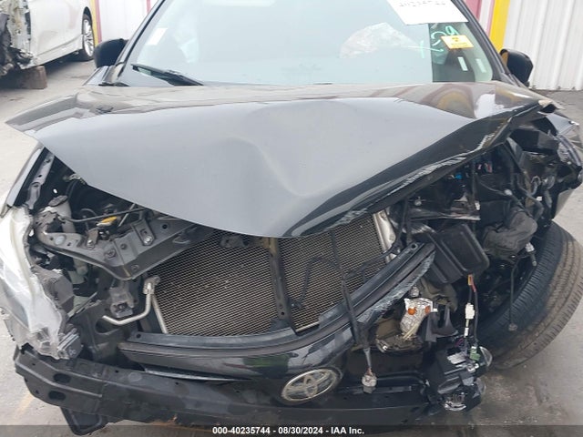 Toyota COROLLA SE 2017 2T1BURHE7HC748943 Image 6