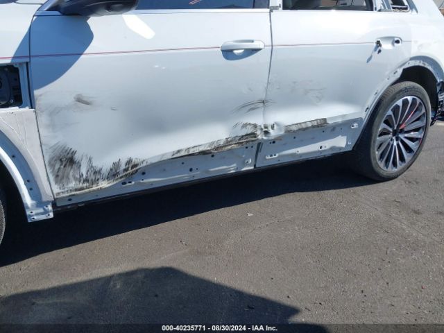 WA1VABGE3KB011317 Audi E-tron Premium Plus