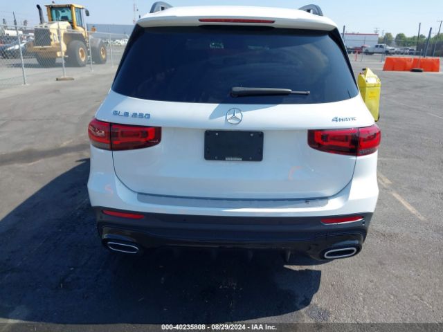 W1N4M4HB9LW025203 Mercedes-Benz Glb 250 4matic
