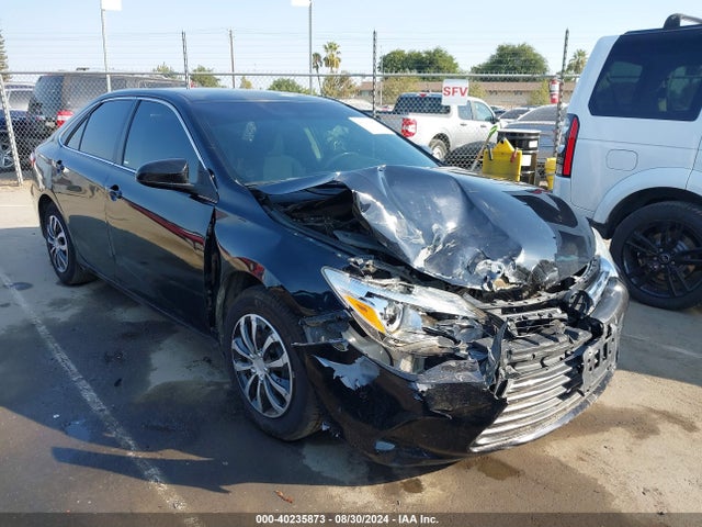 Toyota CAMRY LE 2017 4T1BF1FK0HU278631 main image