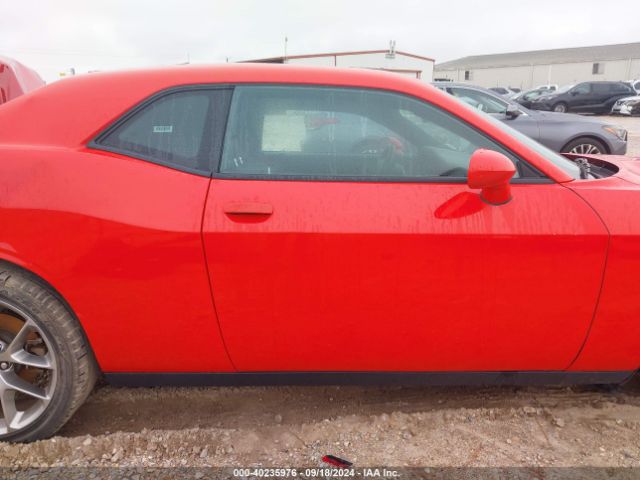 2C3CDZJG4NH237552 Dodge Challenger Gt