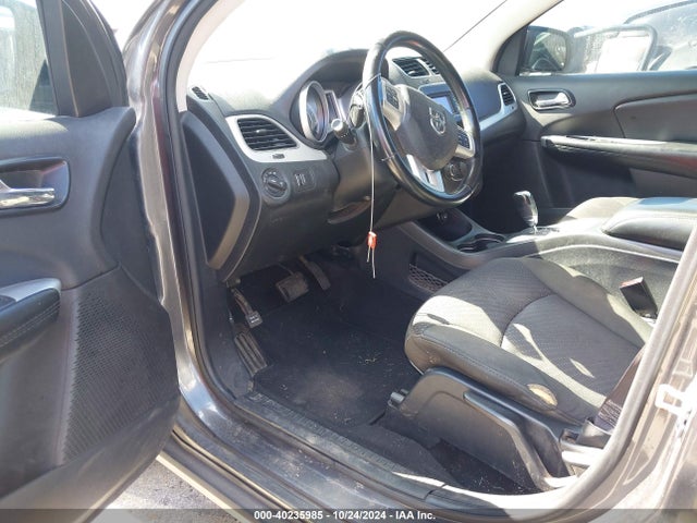 3C4PDCBBXKT863350 Dodge JOURNEY SE