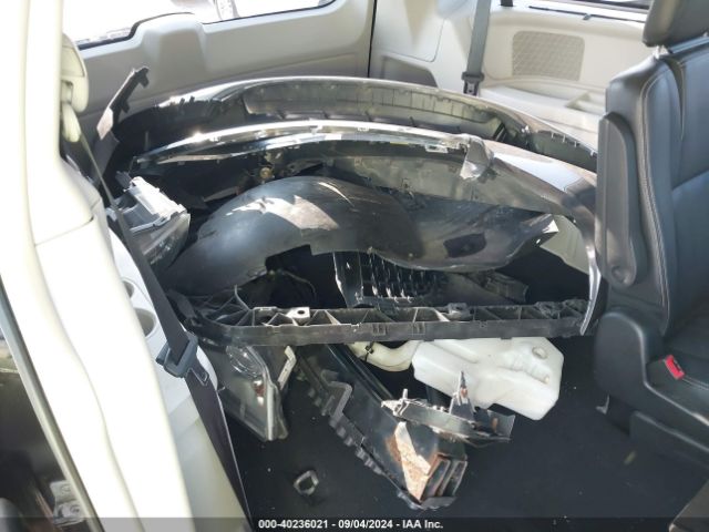 2C4RC1CG2GR119066 Chrysler Town & Country Touring-l