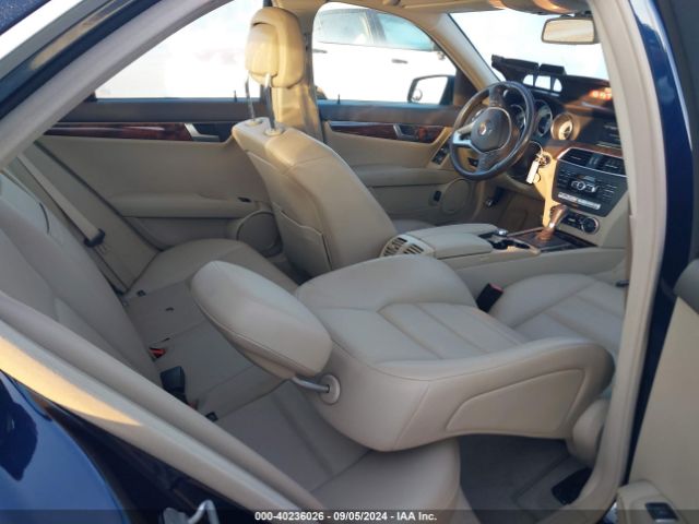 WDDGF8AB8EG164998 Mercedes-Benz C 300 Luxury 4matic/sport 4matic