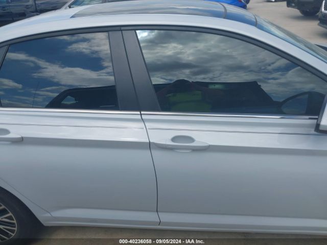 3VWE57BU1KM019394 Volkswagen Jetta 1.4t Sel