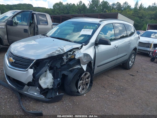 Chevrolet Traverse Ls 2014 1GNKRFKD6EJ150978 Image 2