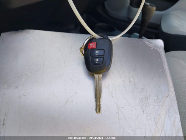 JTDKDTB36E1077513 Toyota Prius C One