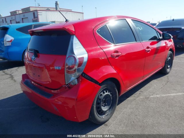 JTDKDTB36E1077513 Toyota Prius C One
