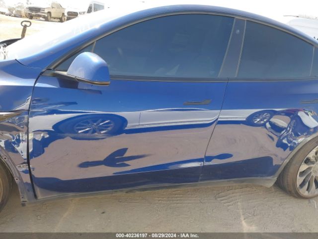 7SAYGDEF0NF405998 Tesla Model Y Performance Dual Motor All-wheel Drive