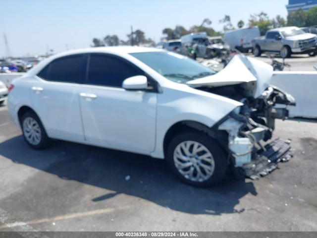 Toyota COROLLA LE 2018 5YFBURHE0JP838991 Image 14