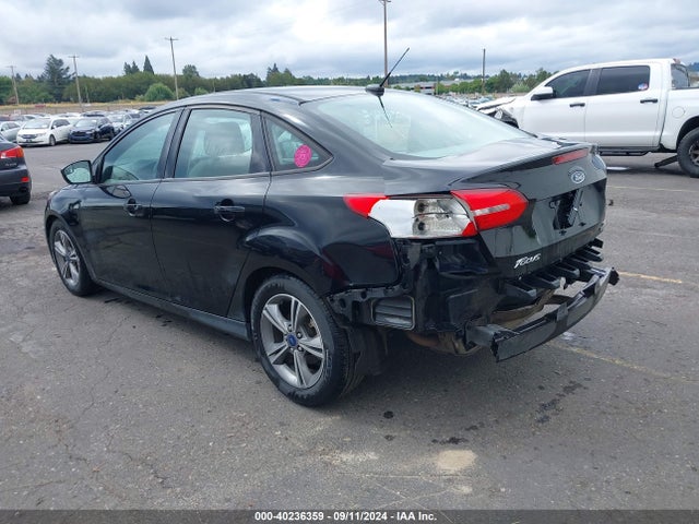 1FADP3FE8GL329299 Ford FOCUS SE