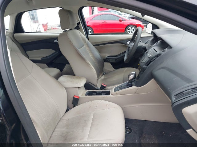 1FADP3FE8GL329299 Ford FOCUS SE