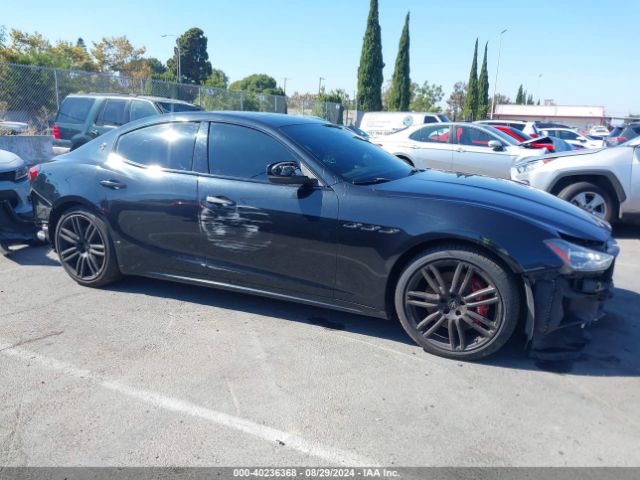ZAM57YSA3M1365483 Maserati GHIBLI S